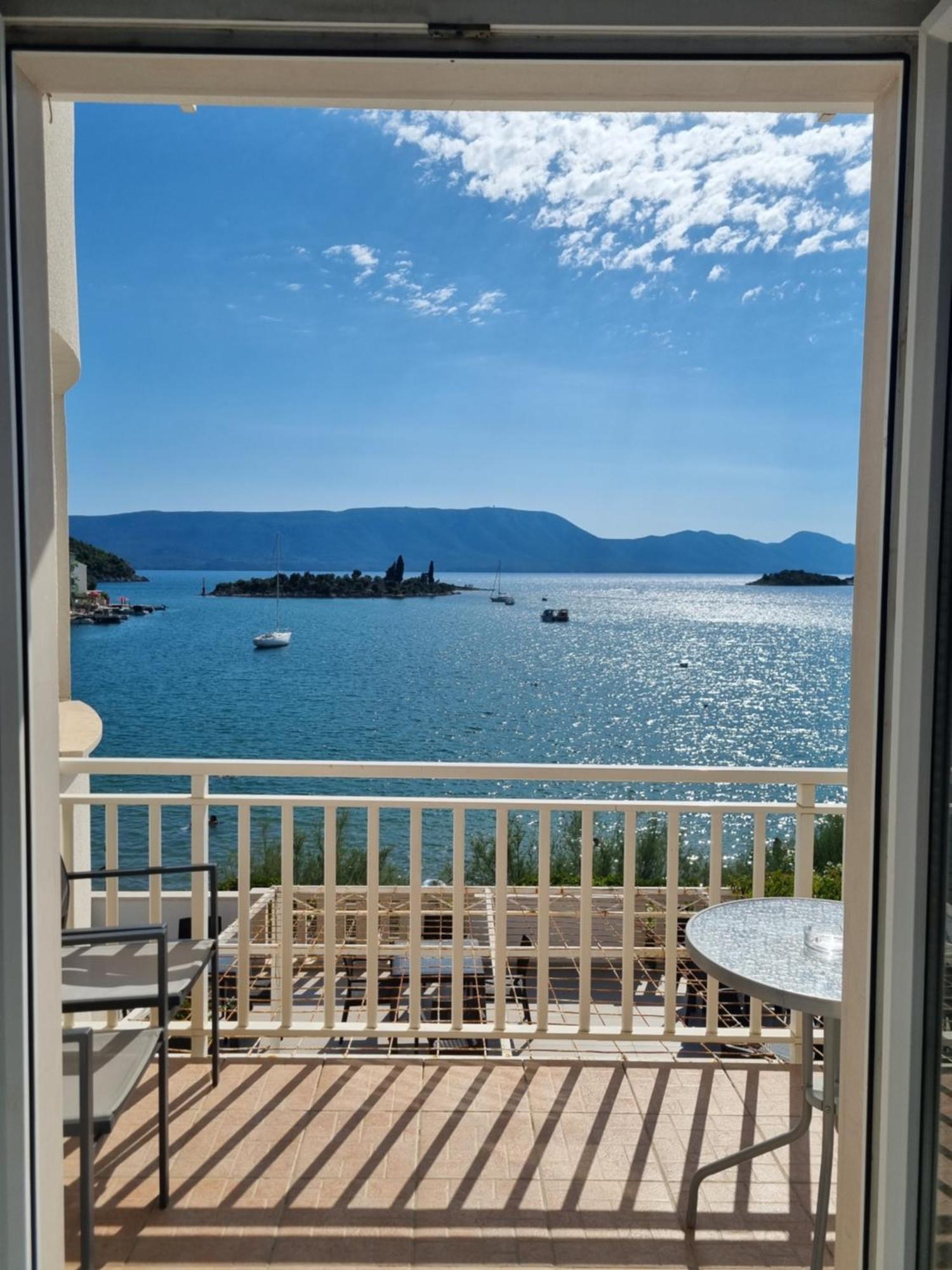 Villa Ante Apartments Blace Rum bild